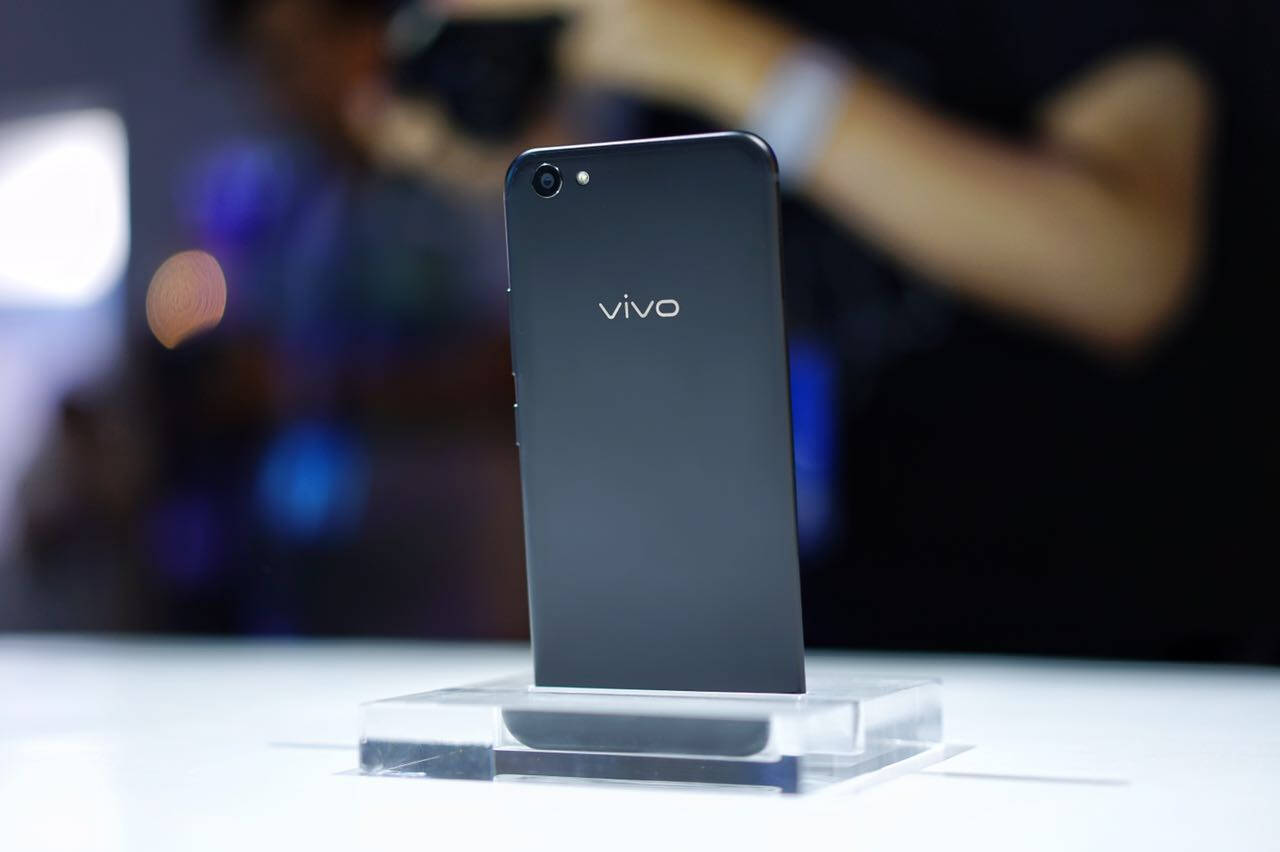 自拍新高度 vivo正式发布x9s/x9s plus