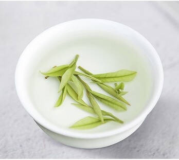 中国人饮茶的历史自古有之，茶跟我们的生活息息相关。