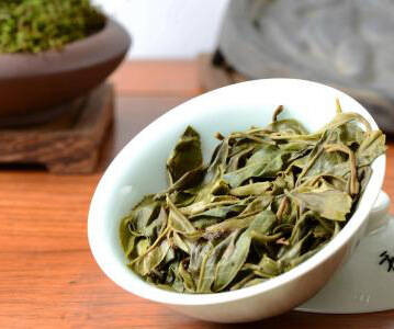 泡普洱茶的时候,看茶底需要注意