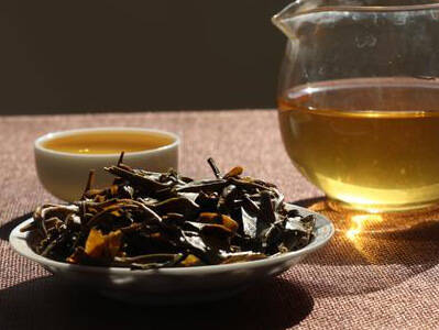 泡普洱茶的时候,看茶底需要注意