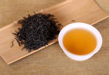 红茶性温味甘，哪些人更适合喝红