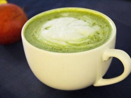 三种抹茶拿铁的做法，让你在家享