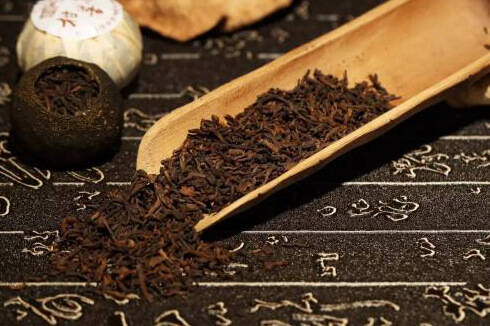 如何区分古树与小树，关于古树茶