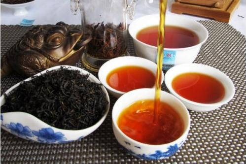 喝酒会醉，喝茶也同样会醉，醉茶
