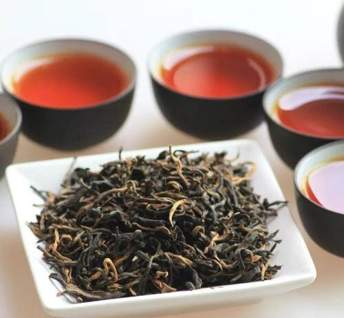 喝酒会醉，喝茶也同样会醉，醉茶