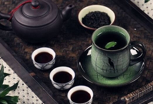 喝完黑茶以后就丢掉的茶渣，也可