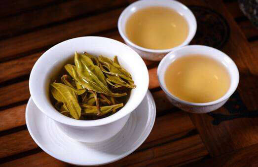 怎样看普洱茶生茶、熟茶汤色和叶