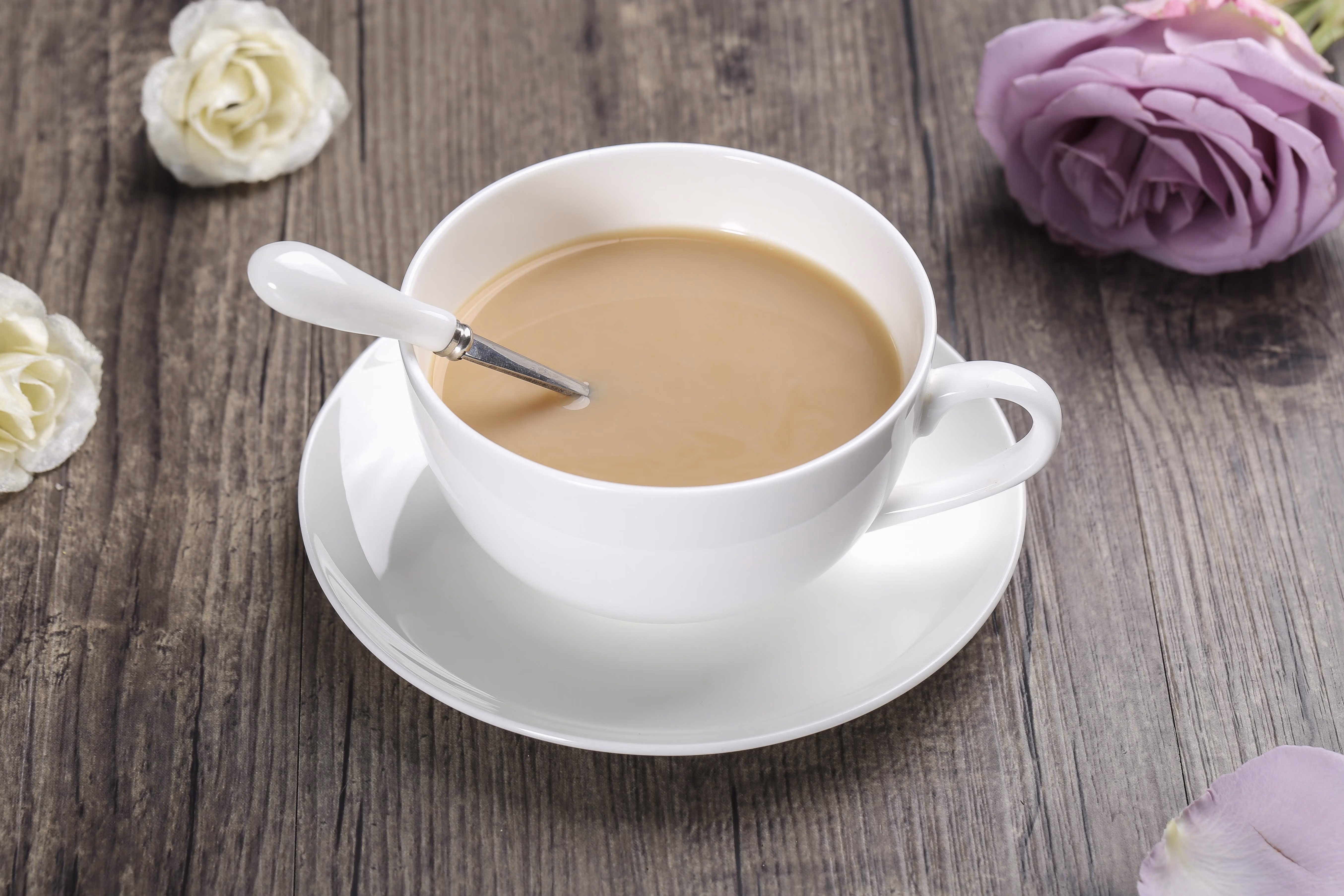 美白瘦身？选花草茶准没错！