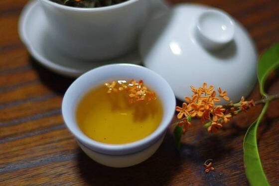我们中国人爱喝茶，我国的茶文化源远流长，根据不少人