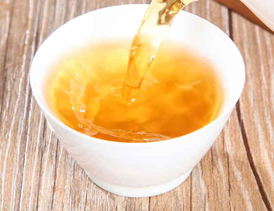 于品茶之中品人生，获得内心的满