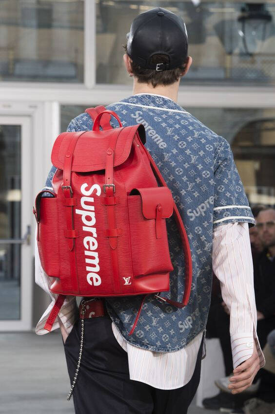supreme和lv联名外套,lvsupreme联名牛仔外套 没有lv×supreme根本算不上潮人,给你拿走不谢!