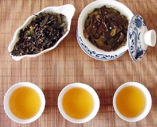 大家都知道茶叶不宜放的时间太久，他们都说如果茶叶放
