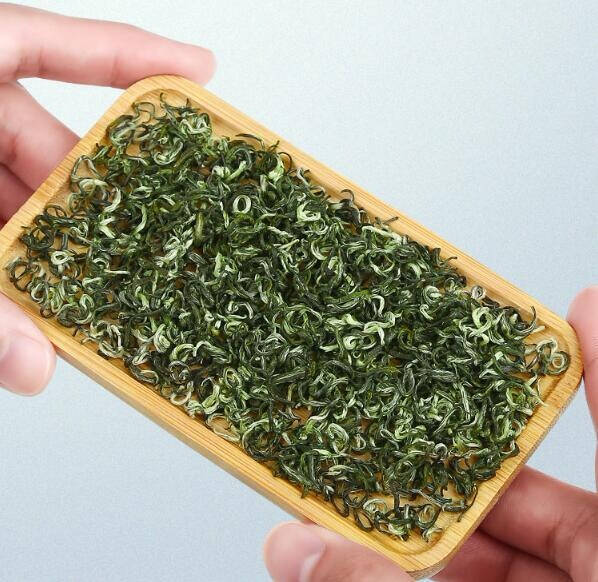 《向往的生活》是一档非常小清新的真人秀节目，在节目