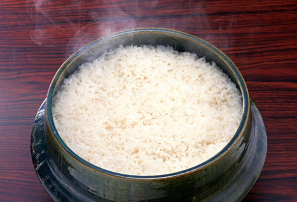 鱼茶，甘香可口的黎苗族传统待客