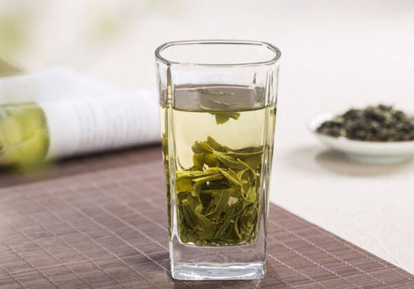 难得清闲，给自己泡杯好茶，把情