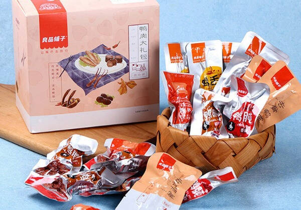 过年茶几上的必备几款零食,你都