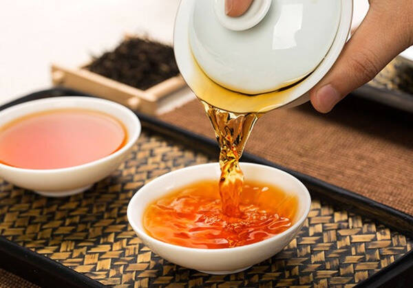 难得清闲，给自己泡杯好茶，把情