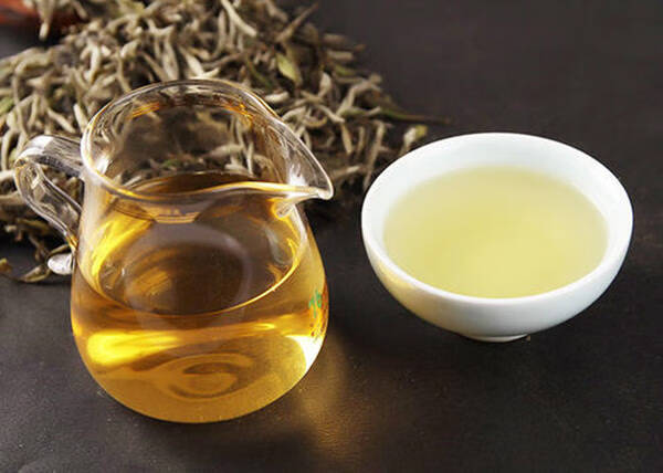 上一年的中秋节，你喝的是什么茶？普洱、铁观音、还是
