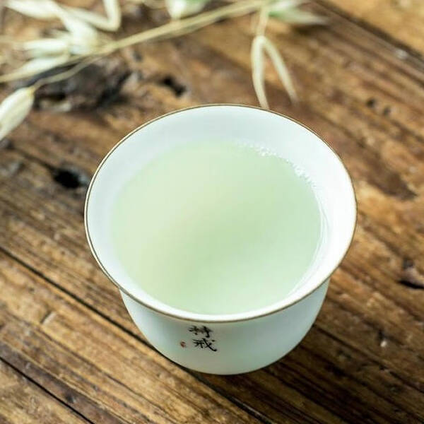茶兴于唐，盛于宋，至今茶已成为民众日常生活的必需品