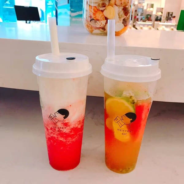 他们还没有排完队,这些网红食品已经刷爆了朋友圈微博,然后山寨爆款