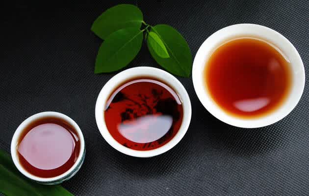 日啖荔枝三百颗,日饮一杯茶,忘