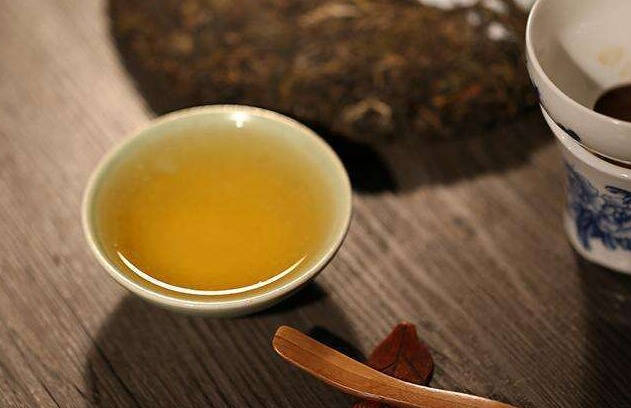 普洱茶的茶性属寒还是属热？您了