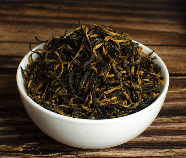 红茶中的正山小种，是一款历史悠