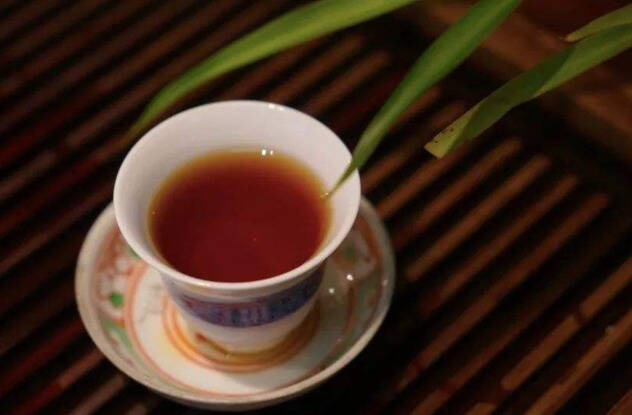 喝茶带来的享受，很大一部分是由茶香带来的，好的茶香
