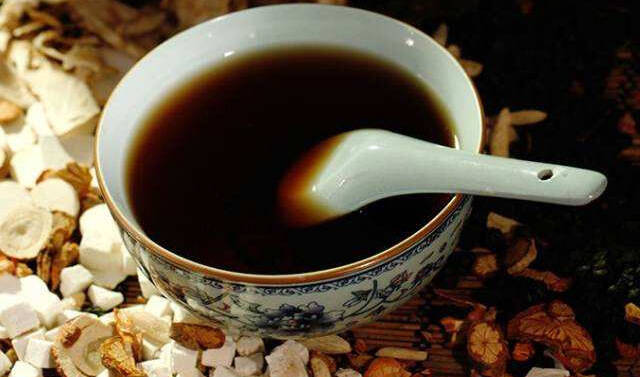 夏季解暑，这7款传统凉茶更适合