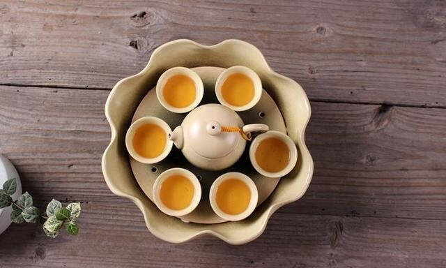 喝茶，就是一种实与需的结合，实
