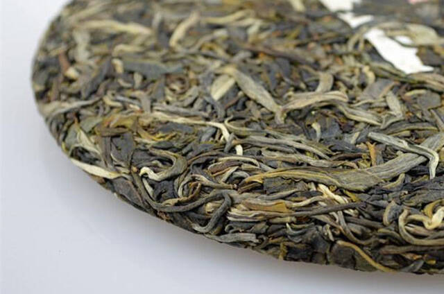 茶，可炫富，古树茶价高难求，茶