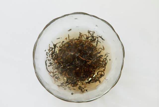 妈妈做的鸡腿不用煮,在家做茶香