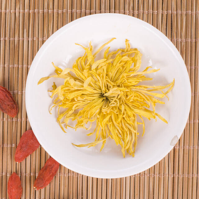 喝茶不仅是体会茶香醇，也是人们