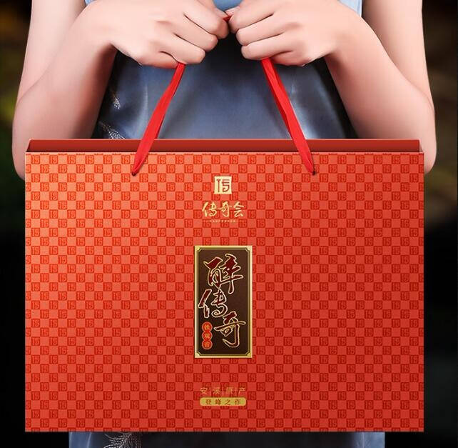 在电视剧《如果爱》中，张柏芝饰演的万嘉玲顺利嫁入了豪门，成为了一位名副其实的阔太太，她过着令人羡慕的生活，平时有空的时候就约上三两好友一起享受下午茶。人们常说“生活需要一点仪式感”，那么在周末的闲暇时光里，何不把所有的压力与烦恼抛开，坐下了静静的喝几杯下午茶呢？ 辛苦工作了一整个礼拜，周末怎么能不好