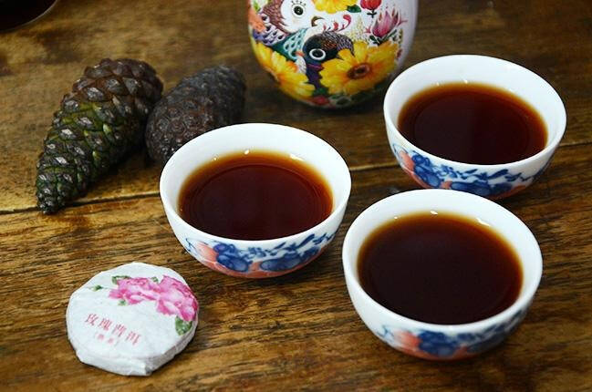 喝普洱茶容易饿，真的在刮油减肥