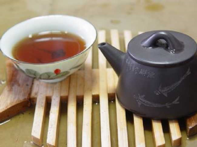 荷叶与黑茶的碰撞， 荷香金茯茶