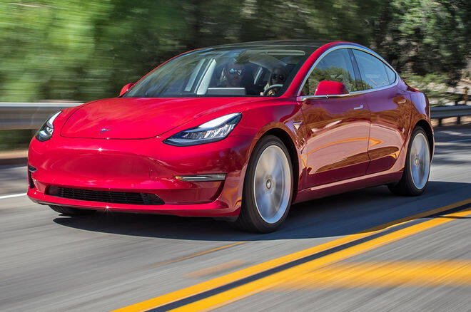 来临特斯拉model3的汽车新世纪已经正式安装宣告.海马s5扶手箱怎样属于图片