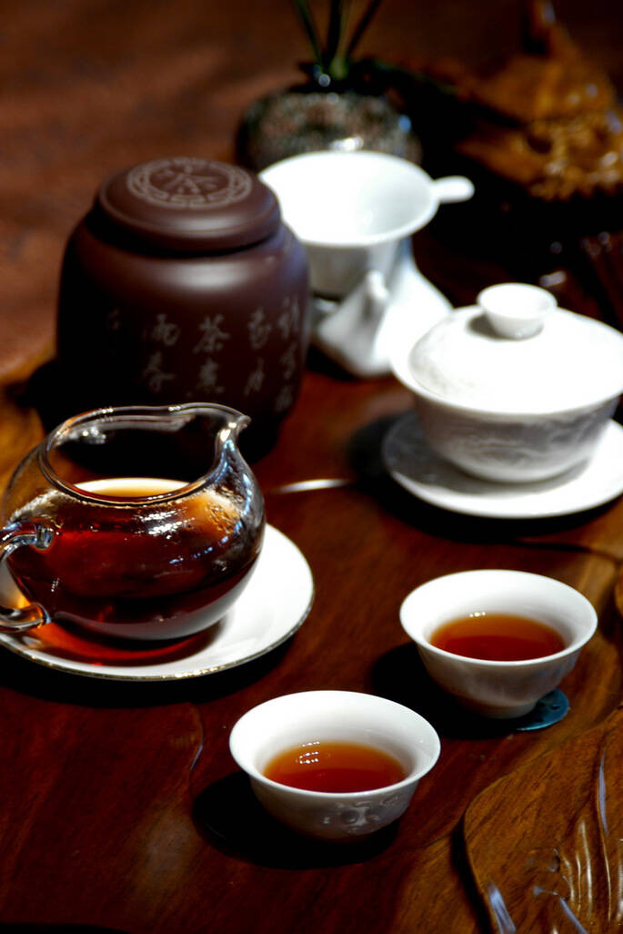 现代人每天都在说养生，茶本药，