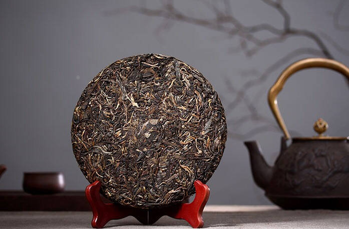 静下心，品一口好茶，用茶香安抚