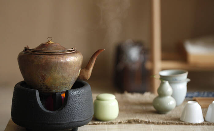 哪些人适宜常饮白茶，白茶都有哪