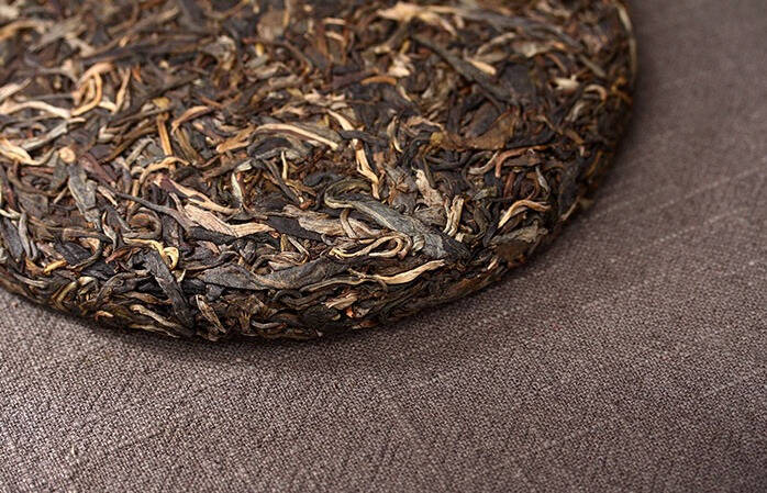 静下心，品一口好茶，用茶香安抚