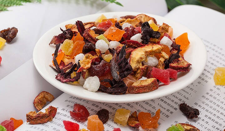 酸甜口的水果茶，才是浪漫秋季的