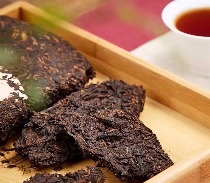 那些年一起追过的普洱茶，养生美
