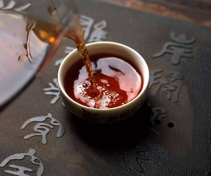 炎炎夏日，能喝普洱熟茶吗，怎么