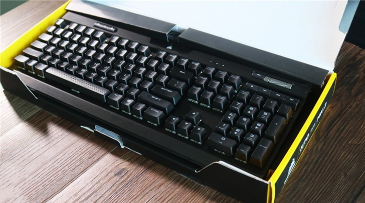 海盗船K70 RGB MK.2