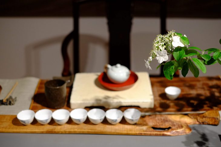 与人喝茶，这是一杯应酬茶？还是