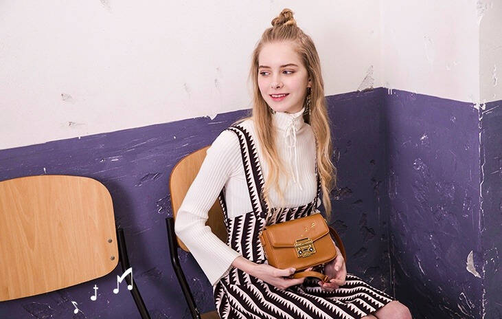 闺蜜周末茶话会,联袂潮包扮美装