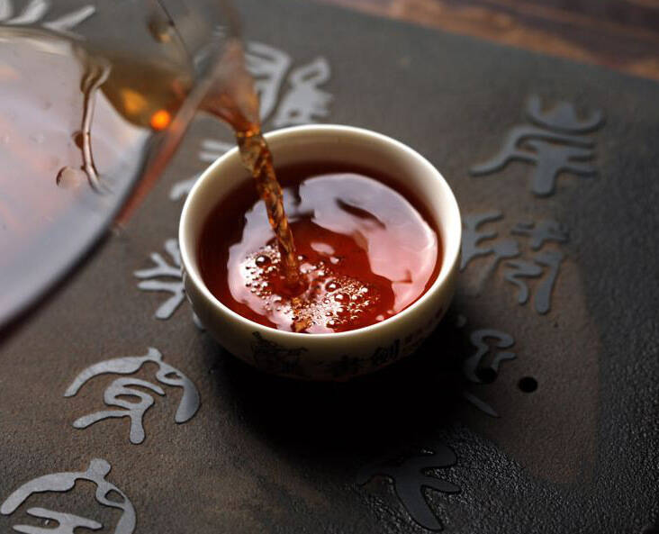 普洱熟茶陈香甜醇，普洱茶后发酵
