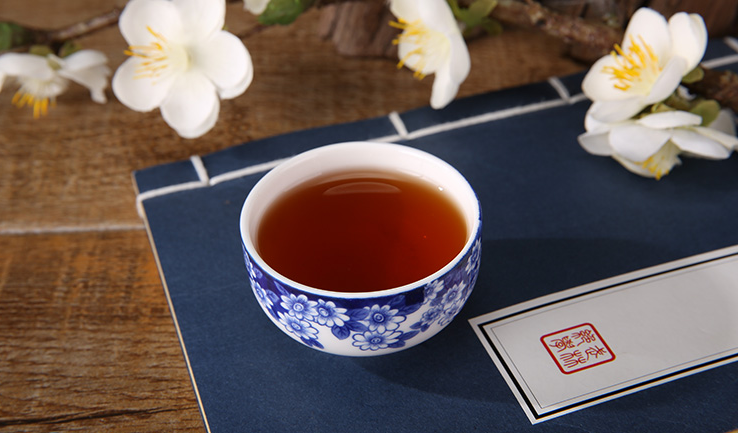 走访亲友的必备好礼，以茶代酒，