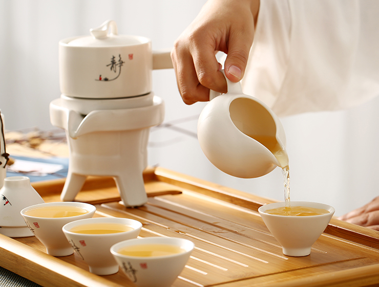 茶人朋友一般都知道泡茶需要的合适水温，并根据每个茶